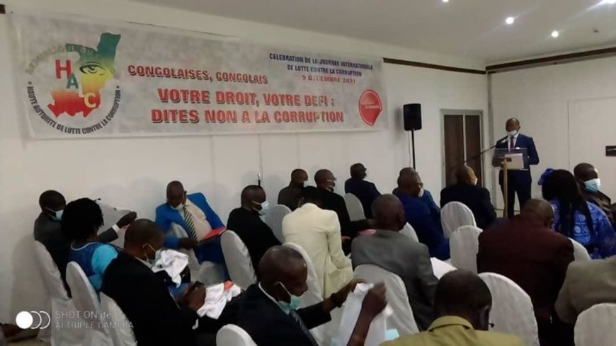 Les administrateurs, au cours de l'atelier de sensibilisation