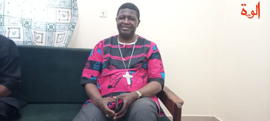 Tchad : l'archevêque rassure malgré "des douleurs au genou droit"