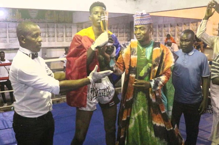 Boxe arabe : le Tchadien Sindingue Adam sacré meilleur combattant africain à Douala