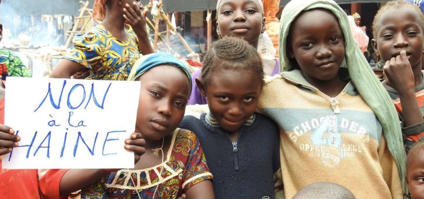 En République centrafricaine, un groupe de jeunes militent contre la haine et la discrimination fondée sur l'appartenance eth