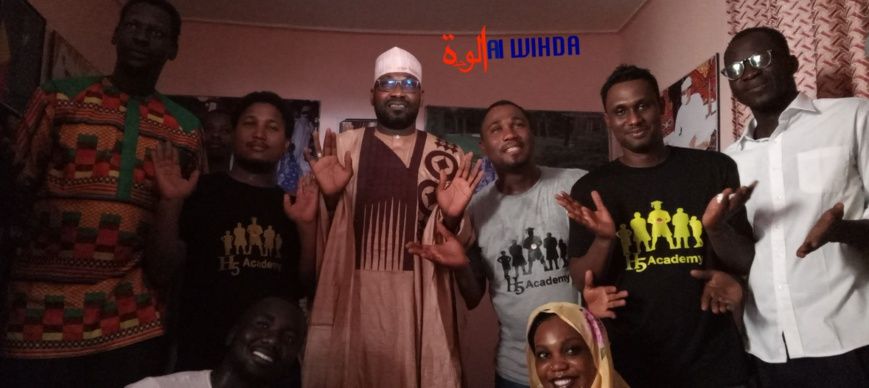 Tchad : H5 Academy s'engage pour la paix et rencontre le sultan de N'djamena