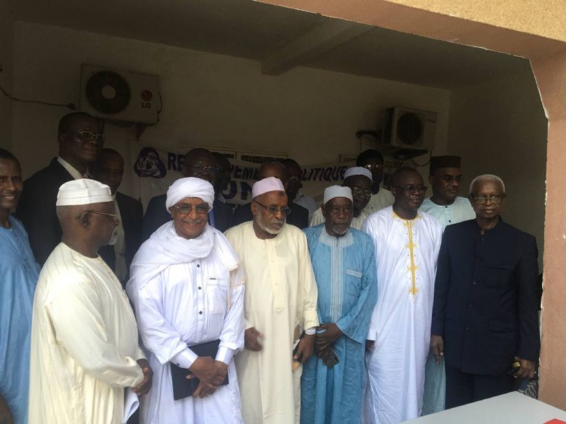 Tchad : "le CMT joue un jeu dangereux", prévient une imposante coalition