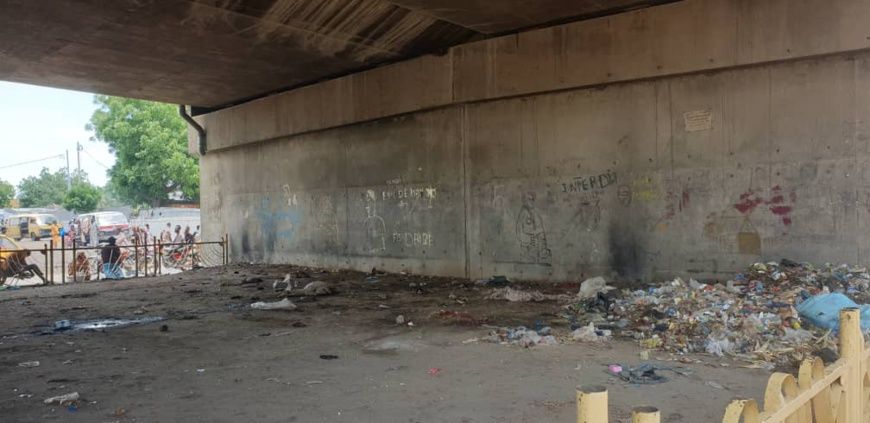 Tchad : l'insalubrité sous les viaducs de N'Djamena, un fléau qui se perpétue