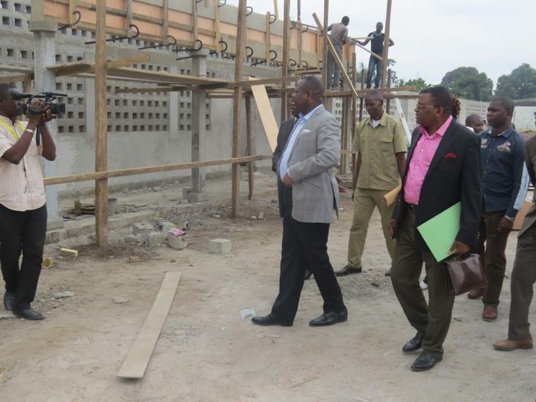 Congo: le gouvernement lance une opération de suivi des chantiers de l'éducation