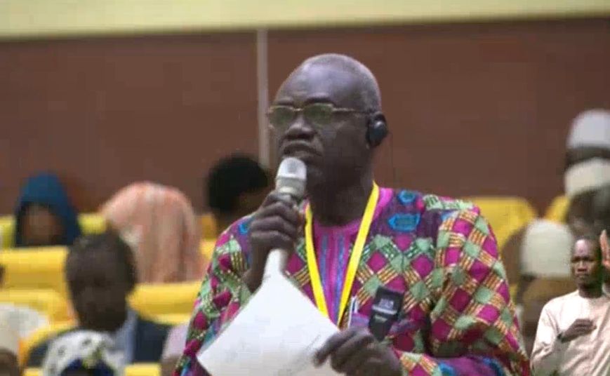 Tchad : "tous ceux qui sont morts parce que Hissein Habré les a tués, allez-vous ramener leurs corps ?"