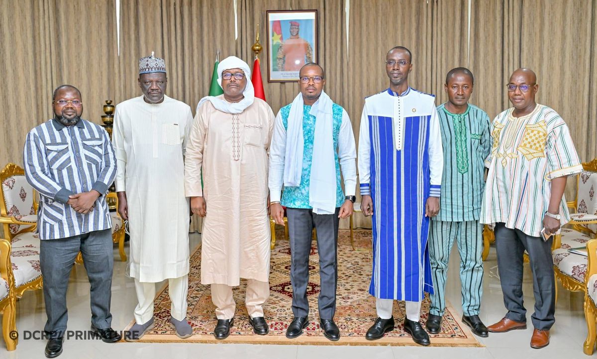 Les régulateurs de la communication de l'AES unissent leurs forces contre la désinformation