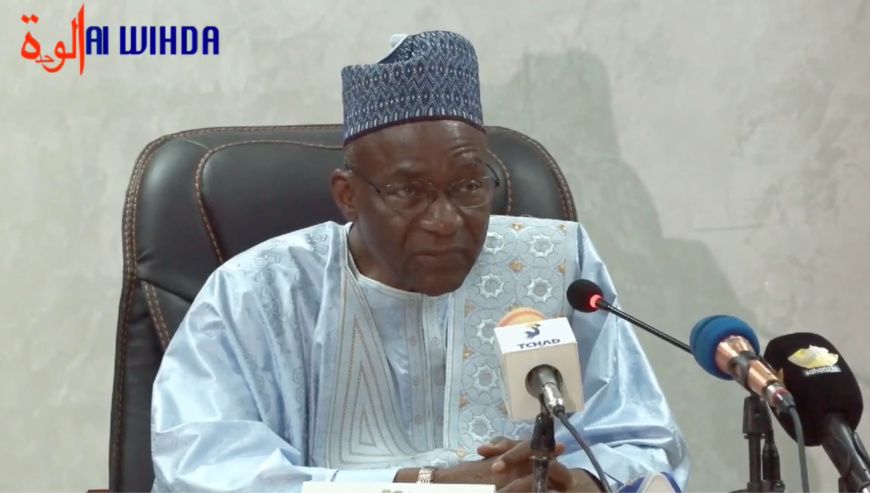 Tchad : un premier ministre a été "proposé" par une "puissance étrangère", selon Saleh Kebzabo