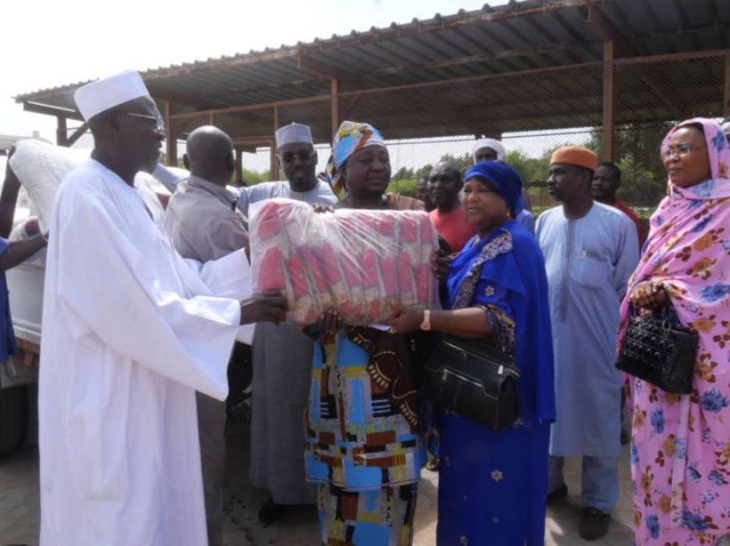 Tchad : don de vivres de l’imprimerie AGB aux sinistrés d’inondations