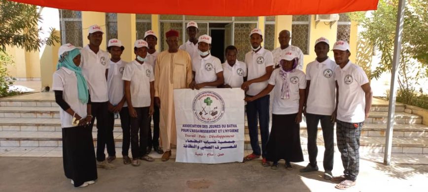 Tchad : des jeunes initient des actions de salubrité à Ati