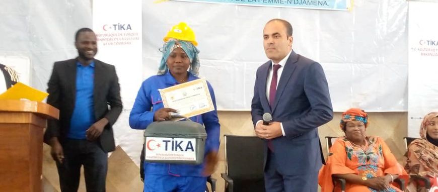 Tchad : de jeunes électriciens reçoivent des matériels