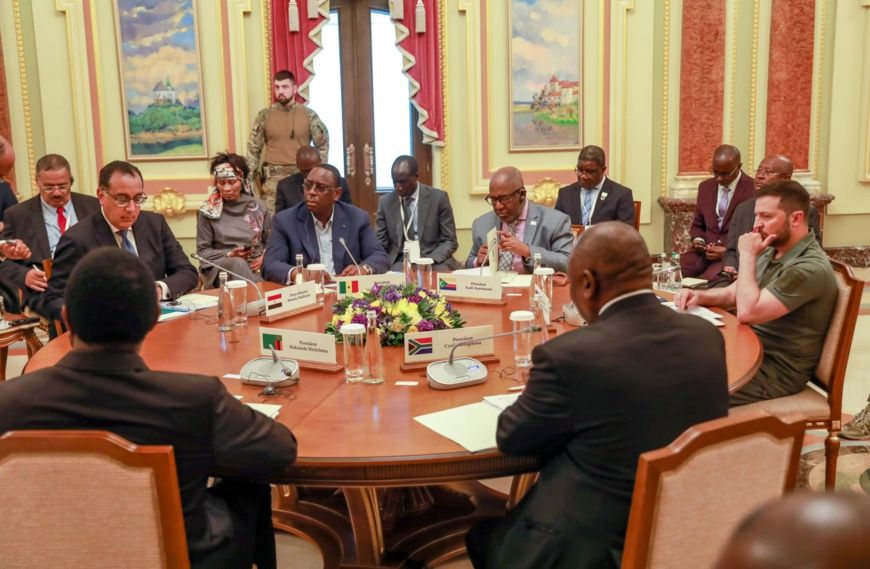 Conflit Russie-Ukraine : médiation africaine, "un vrai ridicule"