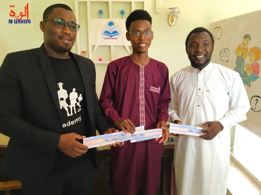 Tchad : H5 Academy et le Centre mixte réduisent de moitié les frais d’inscription pour une formation en langues