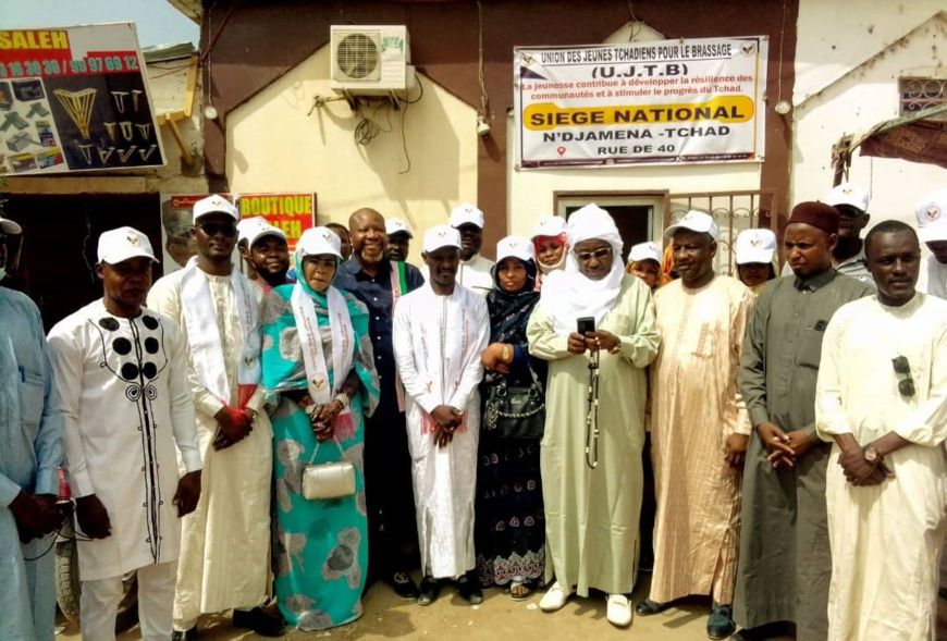 Tchad : UJTB en coopération avec les autorités du conseil national de transition ont célébré une cérémonie de brassage pour la paix au Tchad