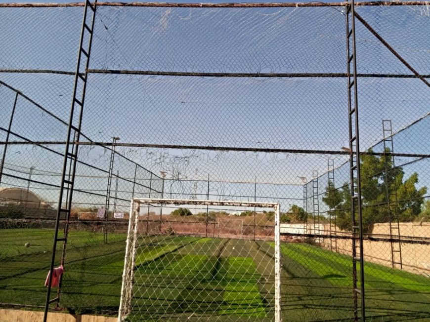 Un mini-stade de football à N'Djamena. Illustration © Richard Korhassem/Alwihda Info