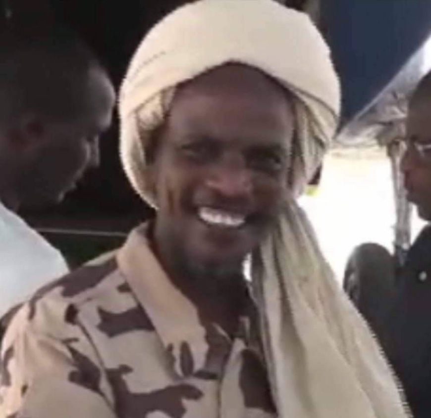 Tchad : le gouverneur du Logone occidental décerne une lettre de félicitation à un commissaire de Police