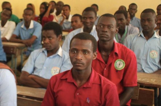 Des candidats composent les épreuves du baccalauréat au Tchad. Crédit photo : ONECS