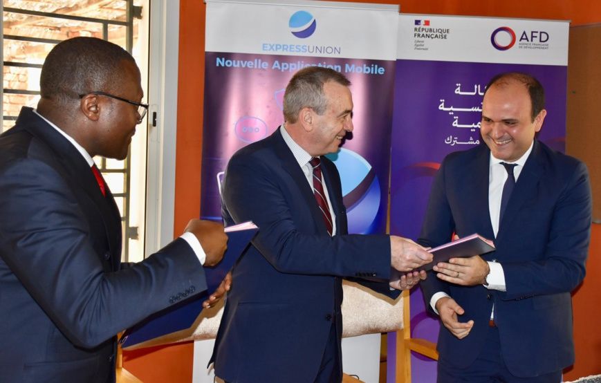 Tchad : accord de prêt entre Proparco et Express Union pour soutenir la microfinance