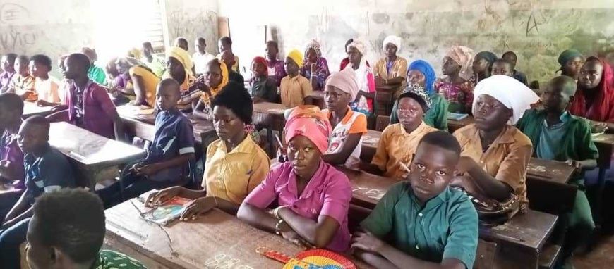 Tchad : à l'inspection de Baktchoro, 2229 candidats composent le concours d'entrée en sixième