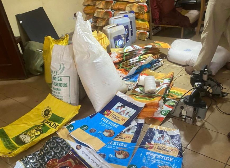 Cameroun : une usine de ré-ensachage du riz avarié démantelée à Yaoundé, son patron aux arrêts