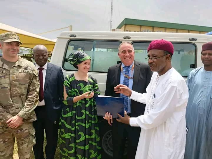Tchad : les Etats-Unis offrent un don d'une ambulance à l'hôpital de la Tandjilé
