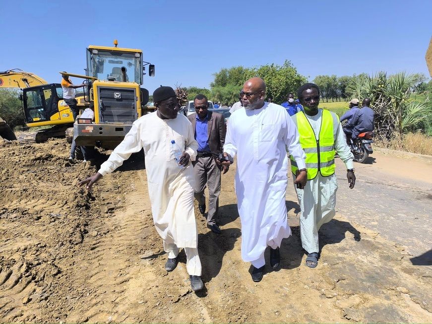 Tchad : le ministre de l’Aménagement du territoire fait une descente au quartier Mandjafa