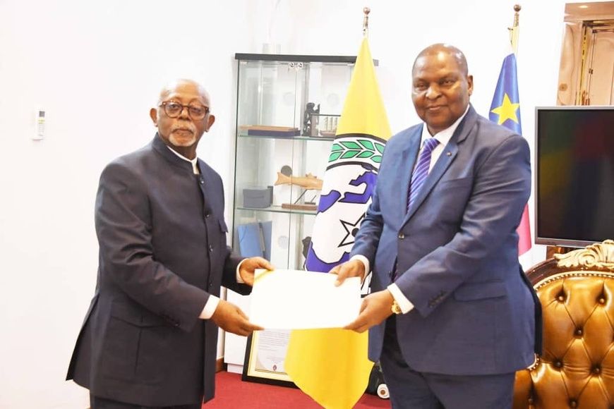 RCA : Le Président Paul Biya dépêche un émissaire auprès de Son Homologue Touadera