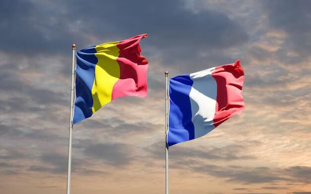 Tchad - Le ministre Koulamallah à Paris : Un séjour marqué par l'imprévu