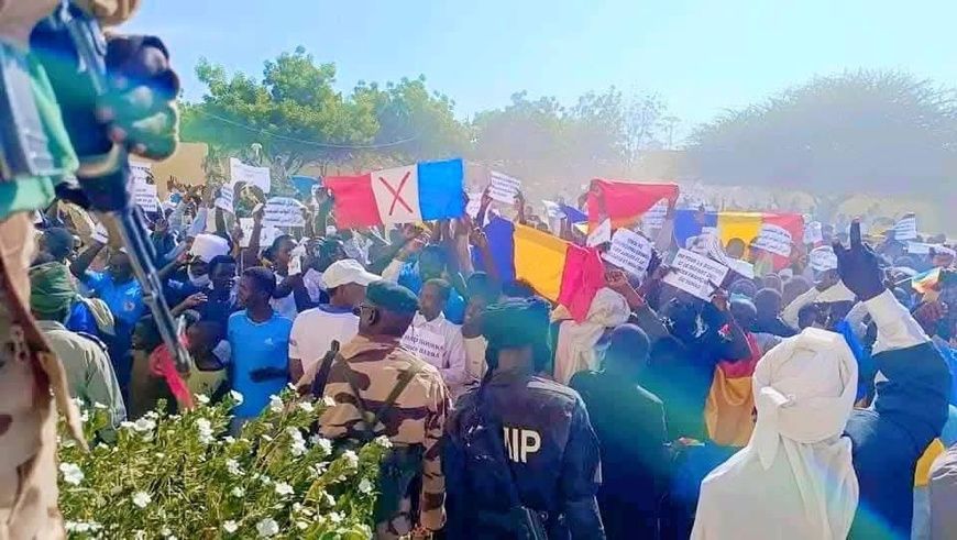 Rupture de l'accord militaire avec la France : Réactions populaires au Tchad