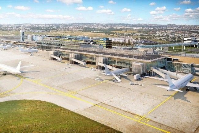 Un incident technique a mis à mal certains systèmes informatiques de l'aéroport d'Orly entraînant retards et annulations. (Cr