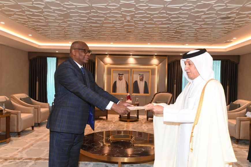 Tchad-Qatar : l’ambassadeur Tchonai Elimi remet les copies figurées de ses lettres de créance