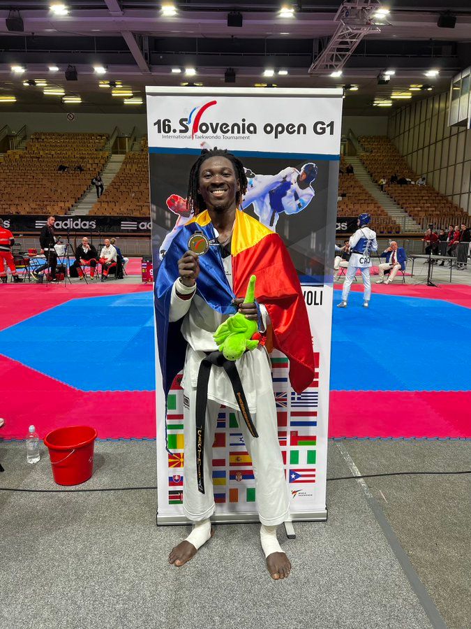 Betel Casimir décroche l'or en Slovénie et illumine le taekwondo tchadien