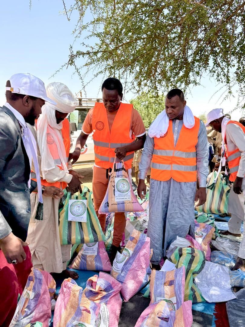 Tchad - Ouaddaï : La COSCO assiste les sinistrés de l'incendie du village Kindikeyine