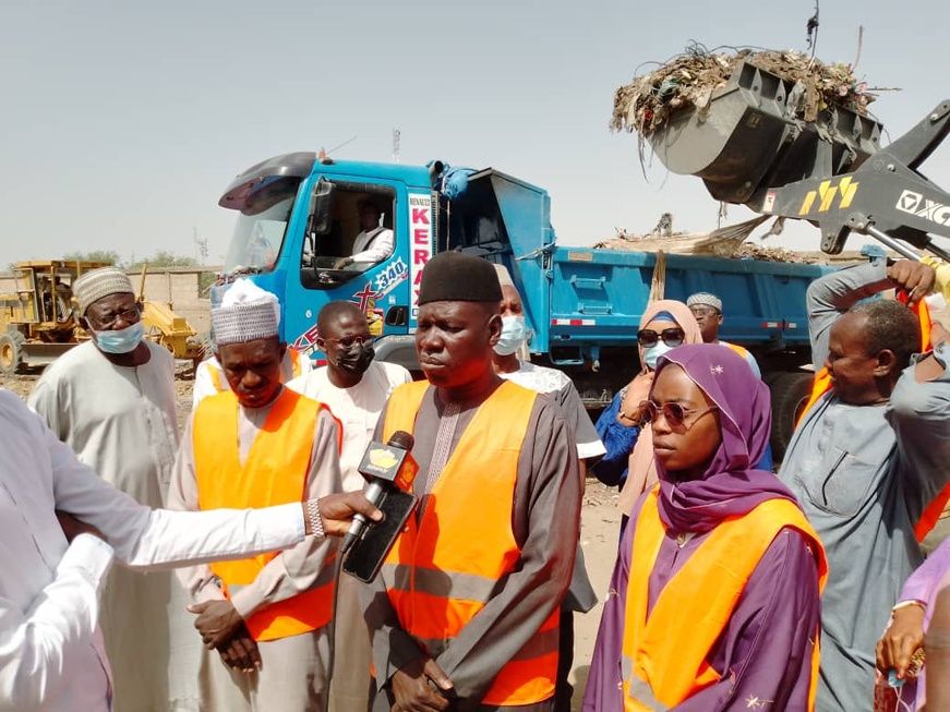 N'Djamena : La mairie du 2ème arrondissement enlève ses ordures
