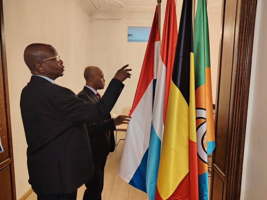 Tchad : Le Ministre d'État en charge des Affaires étrangères visite la chancellerie et la résidence de l'Ambassadeur à Bruxelles