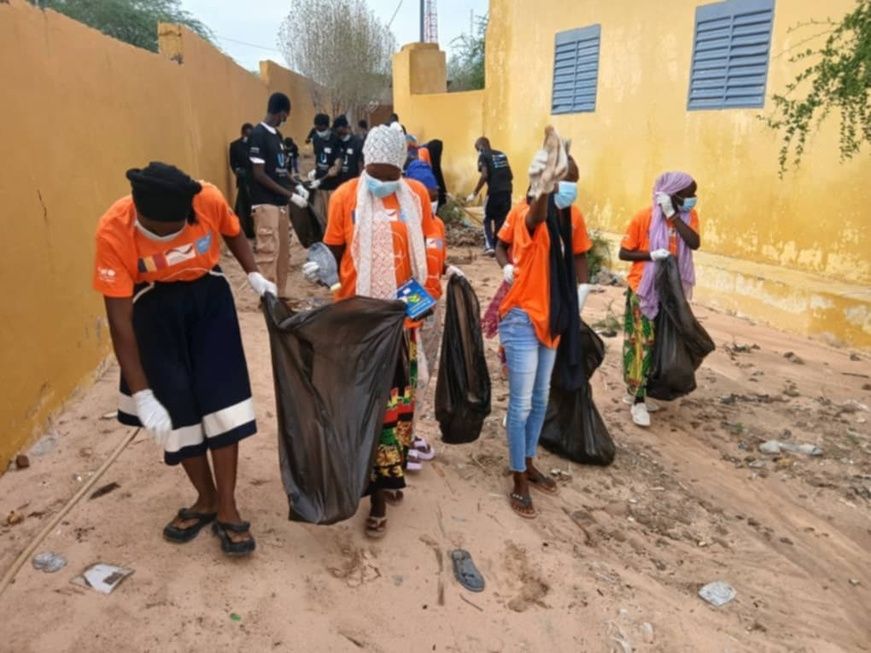 Tchad : hommage à Nelson Mandela par les U-Reporters et les Supers Banat du CLAC de Mao