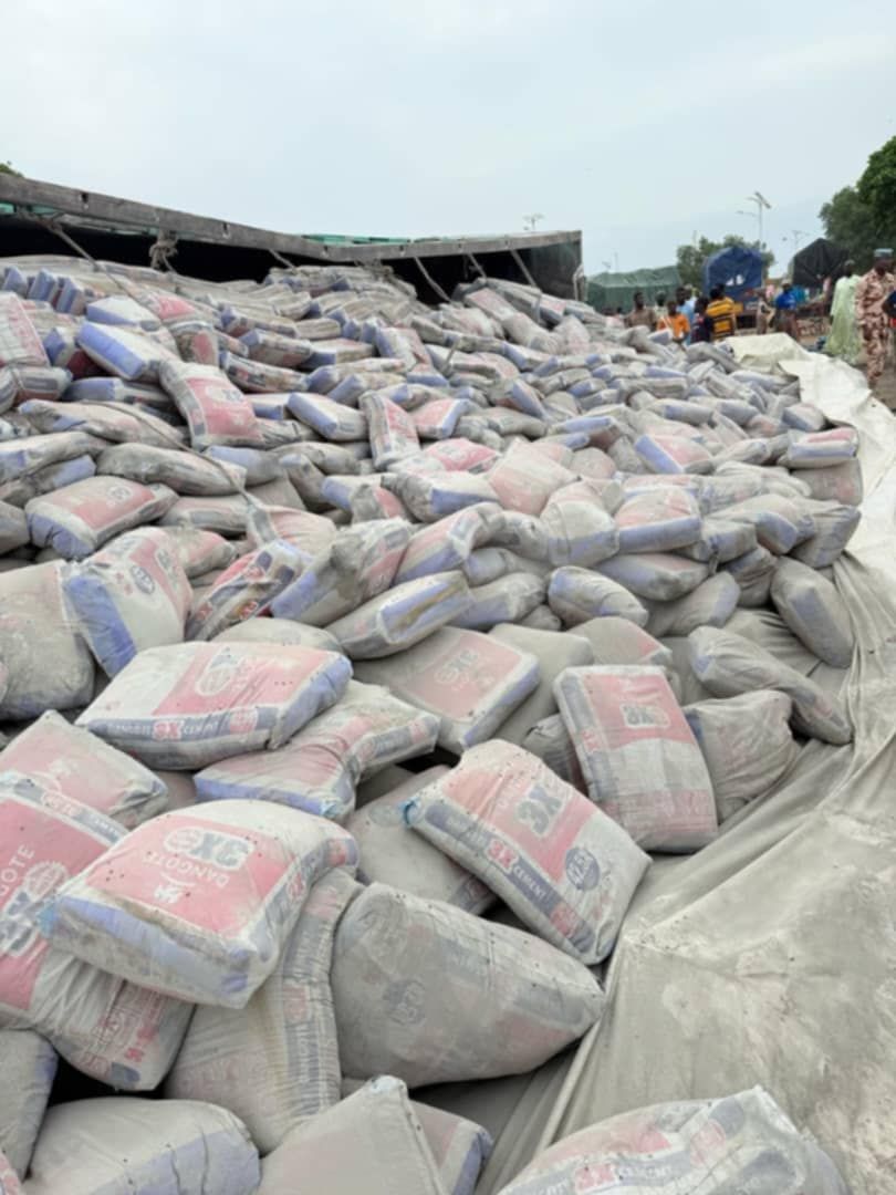 Tchad : un camion transportant du ciment se renverse, pas de victimes