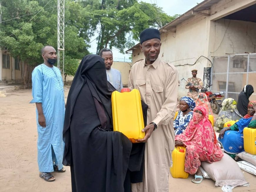 Tchad : L'Association tchadienne pour la solidarité nationale ddistribue des kits alimentaires aux vulnérables
