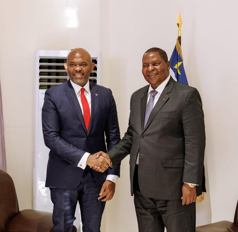 RCA : le président Faustin Archange Touadéra échange avec l'entrepreneur nigérian Tony Elumelu
