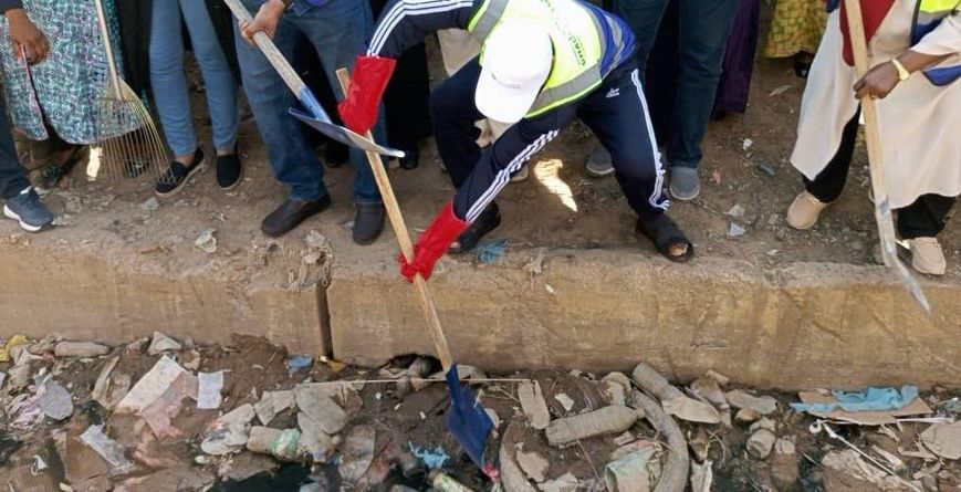 Tchad : à N’Djamena, des jeunes s'organisent pour lutter contre les inondations