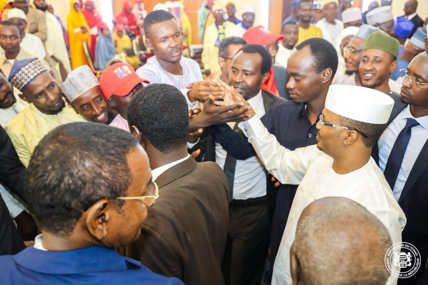 Tchad-RCA : Mahamat Idriss Deby Itno rencontre la communauté tchadienne de Bangui