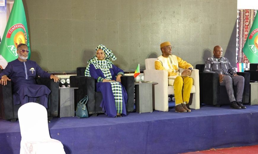 Mali : Salon de l’AES, le PM Abdoulaye Maïga invite les acteurs à renforcer les capacités