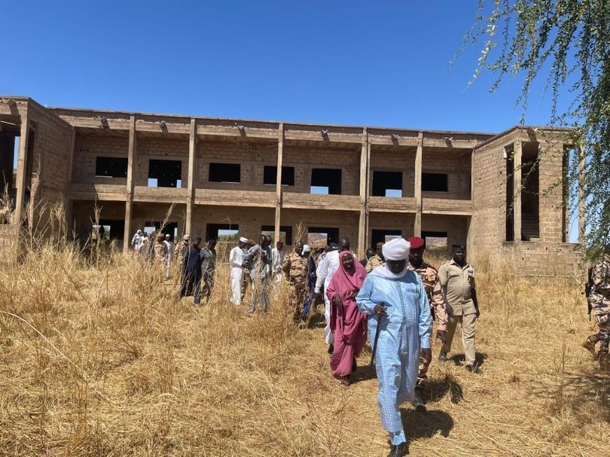 Tchad : au Sila, le délégué général inspecte les chantiers inachevés à Goz-Beïda
