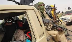 Nigeria : Le JNIM revendique officiellement sa première attaque contre l’armée, signalant une escalade stratégique