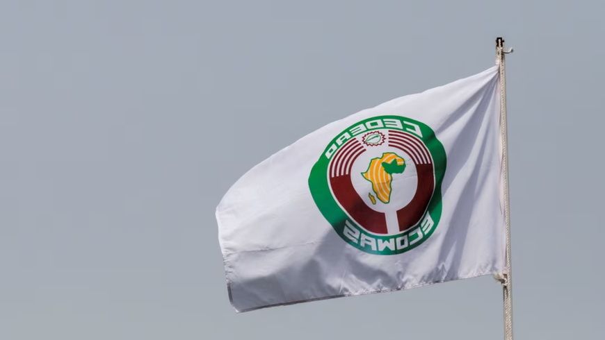 Bénin : La CEDEAO menace de déployer la force régionale en attente