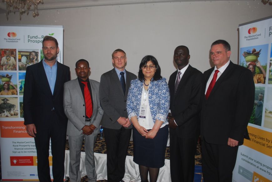 Les gagnants 2015 du Fonds pour la prospérité rurale de The MasterCard Foundation (de gauche a droite) Jesse Moore, PDG et Fo