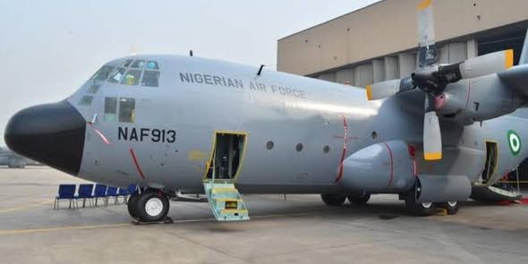 Flash : Le Burkina Faso libère l'avion et les militaires nigérians après des échanges diplomatiques