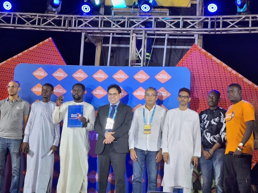 Tchad : Moov Africa remet une superbe voiture et les autres lots aux heureux gagnants du dernier tirage