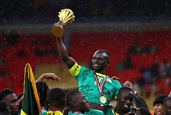 Sacre du Sénégal : Le Président Bassirou Diomaye Faye célèbre la "Nouvelle Étoile"