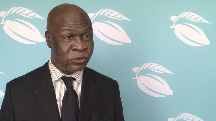 « Quant à une création d’un parti politique, j’ai déjà dit et je le redis que je ne le souhaite pas et je pense que ce n’est 