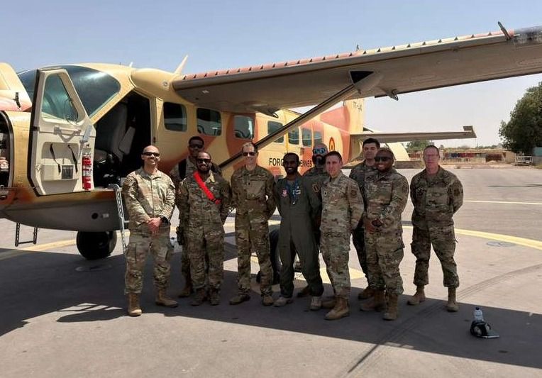 Coopération militaire : les forces aériennes tchadienne et américaine bouclent un exercice conjoint